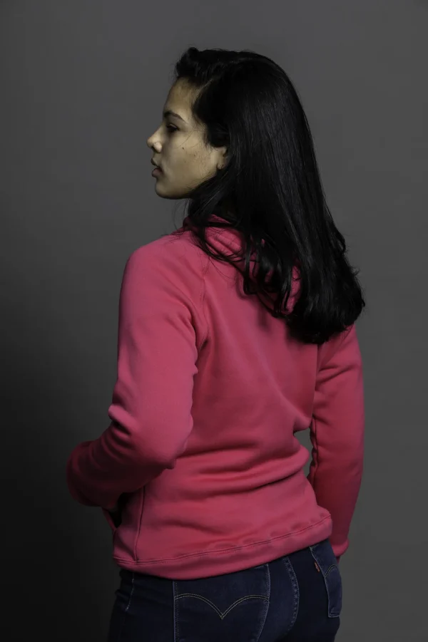 Buzo Hoodie Rosa - Imagen 3